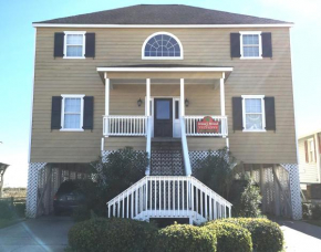 6 Bedroom Oceanfront Home - Stay at Casa Mia in Cherry Grove